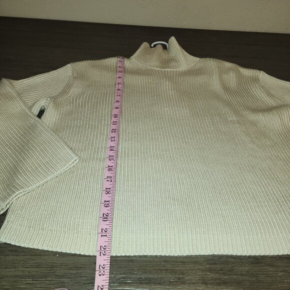Tuckernuck Pomander Place Mockneck Sweater Tan NWT Med - Picture 3 of 9